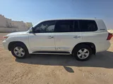 Land cruiser v8 GXR 5.7L